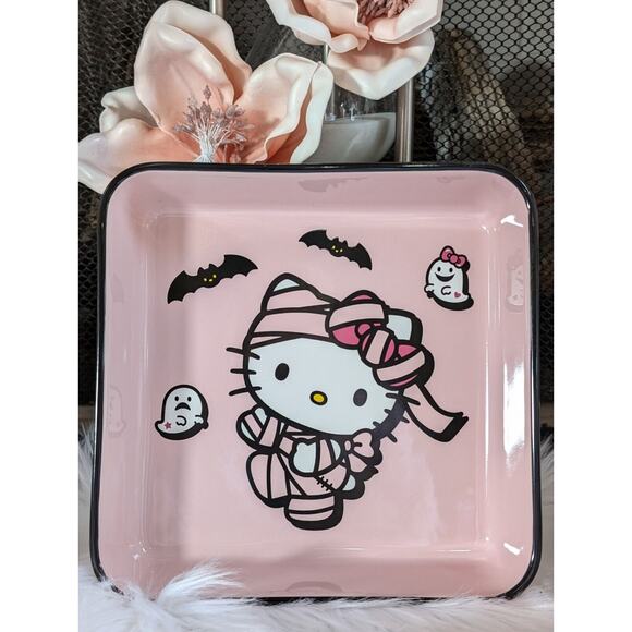 Hello Kitty Other - Zrike Brands Mummy Hello Kitty Halloween Square Cake Baking Pan By Sanrio Pink